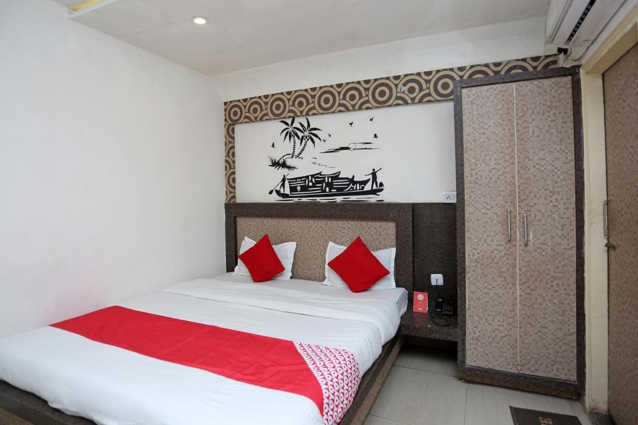 Super Oyo Flagship 4957 Hotel China Town Bhairaun Ghat Ngoại thất bức ảnh